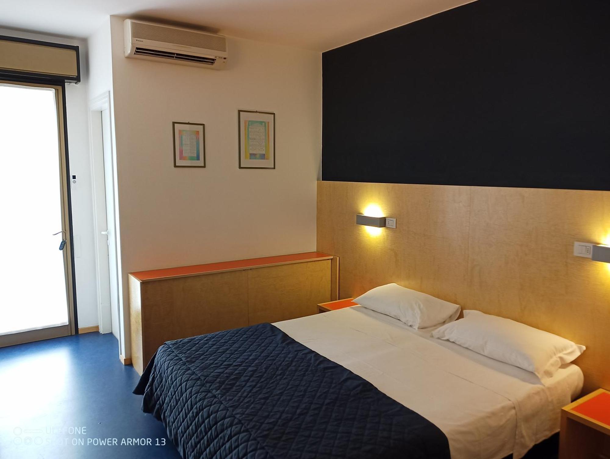 Hotel Firenze Bibione Eksteriør bilde