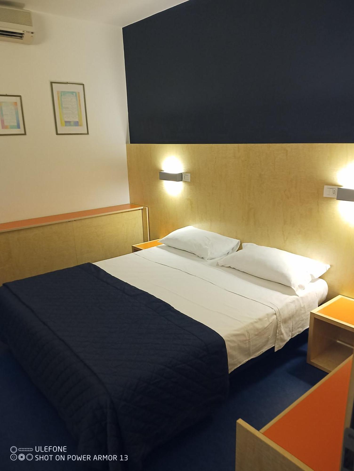 Hotel Firenze Bibione Eksteriør bilde