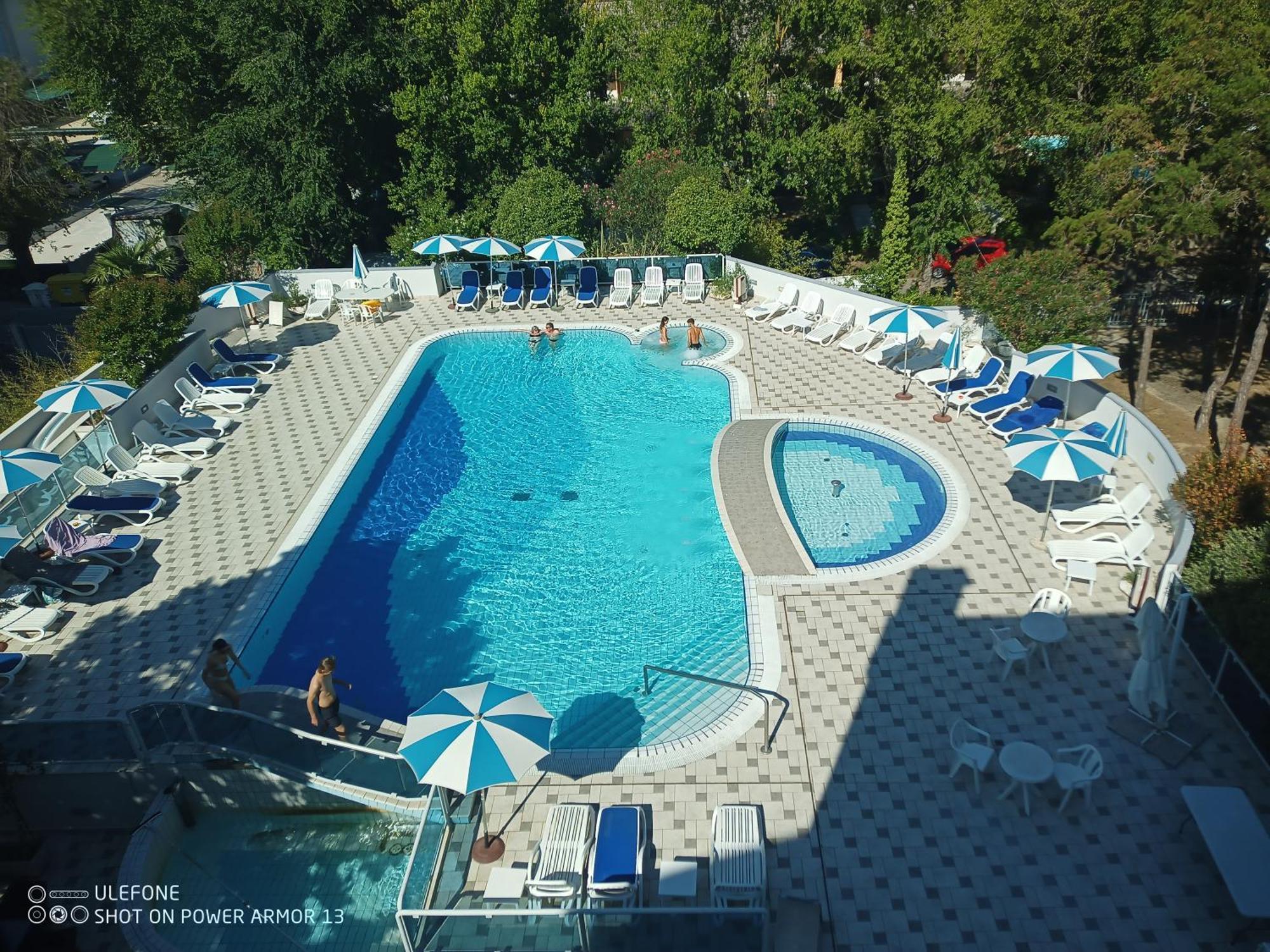 Hotel Firenze Bibione Eksteriør bilde