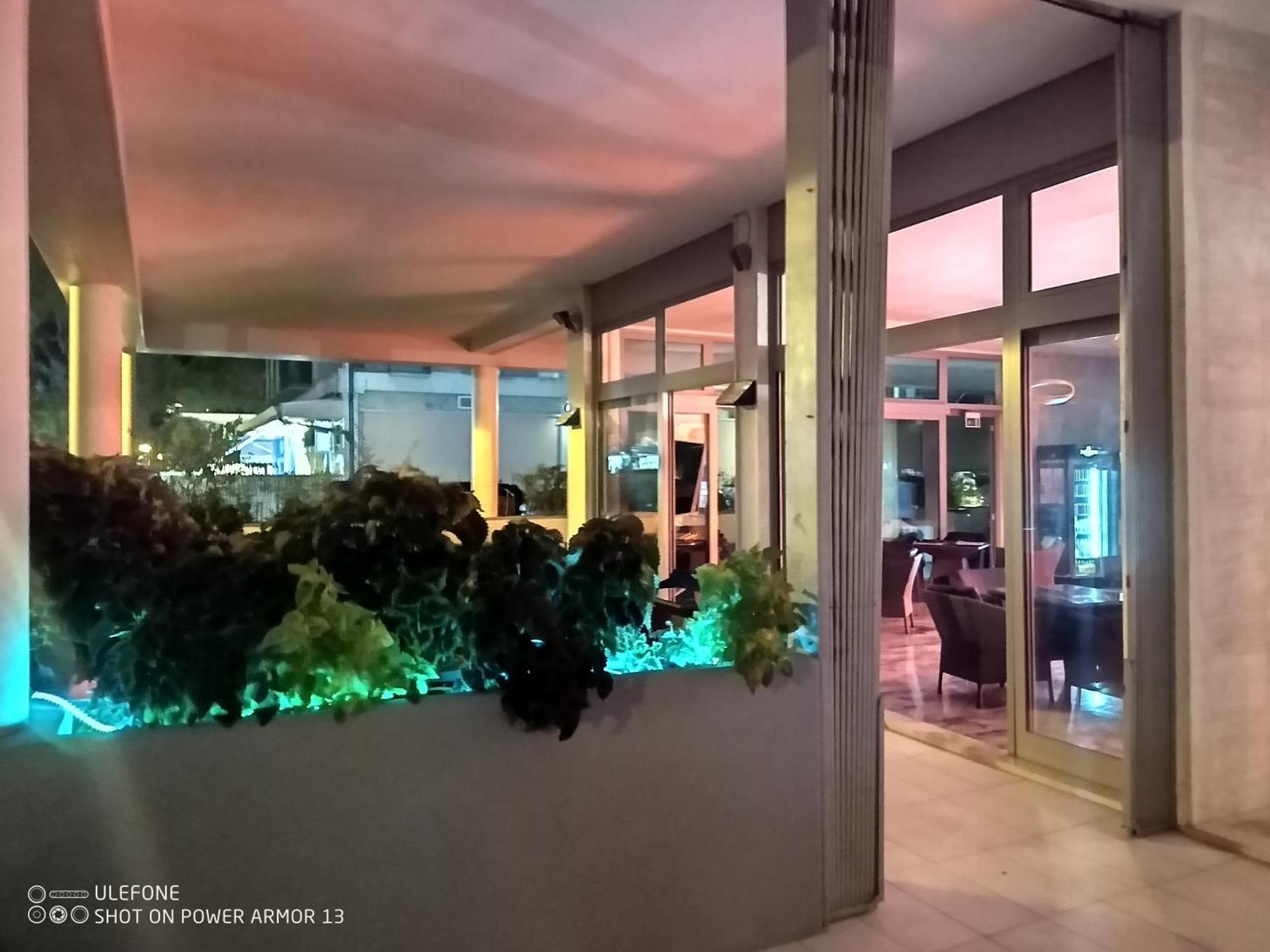 Hotel Firenze Bibione Eksteriør bilde