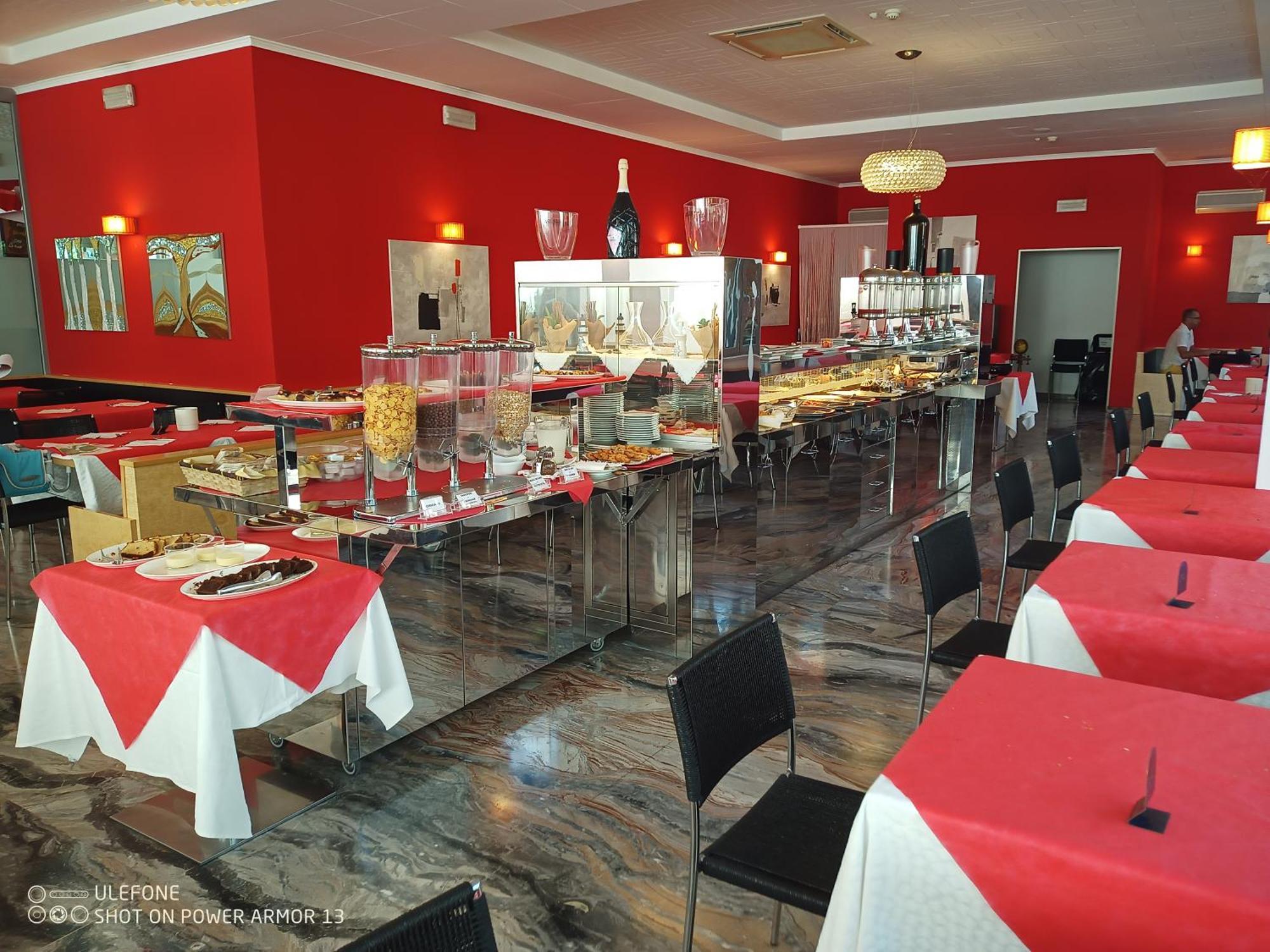 Hotel Firenze Bibione Eksteriør bilde